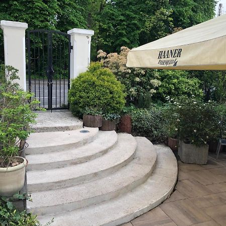 Lili Living Hotel Ratingen Exterior foto